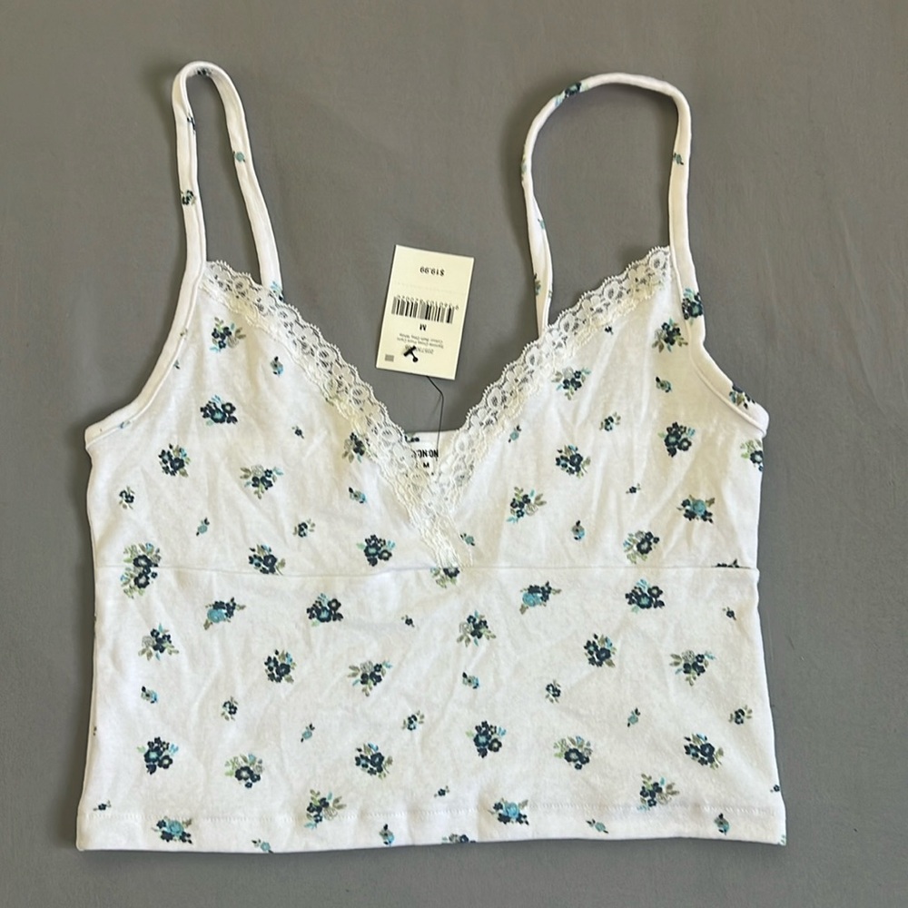 Cross Front Cami Crop Top - Beth Ditsy White